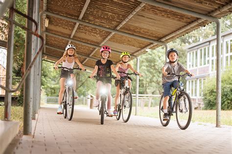 Sicher auf zwei Rädern wichtigsten Infos zur Fahrradprüfung