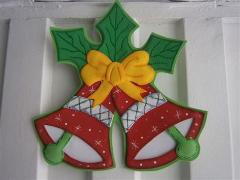 Felt Christmas Door Hanger With Bells