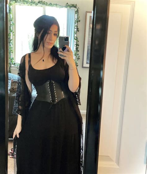 Just A Softer Goth Look For The Insanely Hot Weather Weve Had R