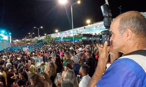 Barreiras Folia Mais De Profissionais Da Imprensa Fazem A