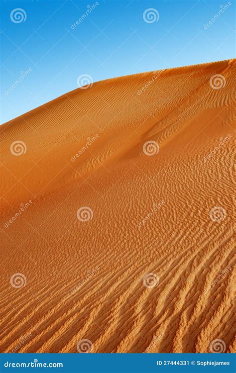 Rolling Sand Dunes of the Arabian Desert Stock Image - Image of gold ...