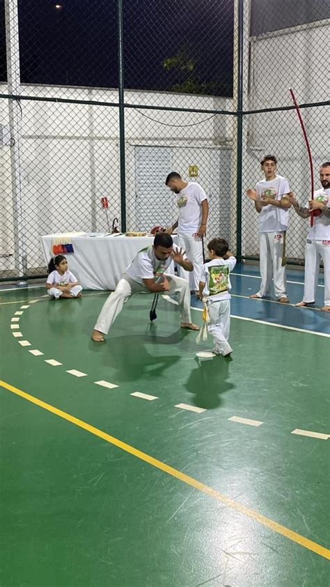 Cerim Nia De Batismo Troca De Cordas Da Capoeira Na Unidade Barra