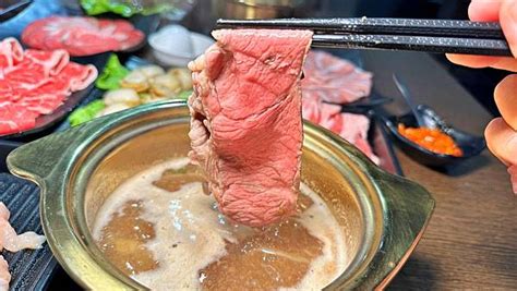Xin Xin Stone Hot Pot