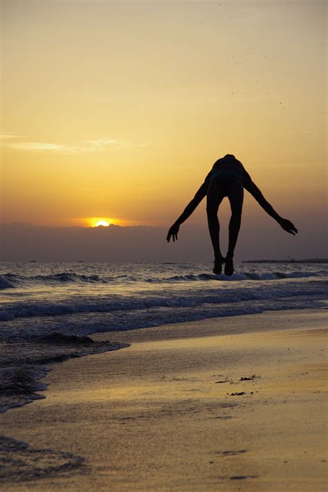 Free Images : beach, sea, horizon, silhouette, sun, sunrise, sunset
