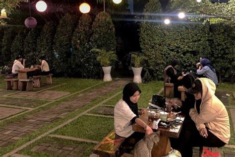 Rekomendasi Tempat Kuliner Di Tangerang Banten Dengan Nuansa Kebun