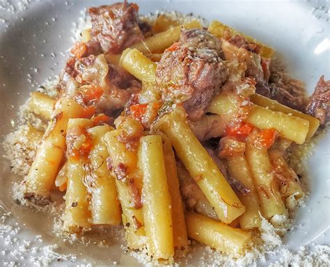 Sugo Alla Genovese Storia E Ricetta Scoutmenu