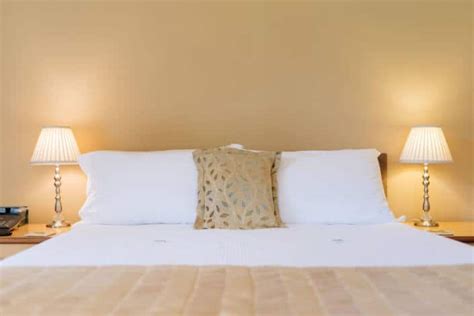 Accommodation - Borrowdale Gates 4 star luxury rooms experience