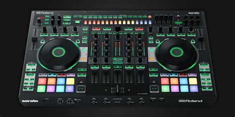 Roland DJ-808 - Serato DJ Hardware