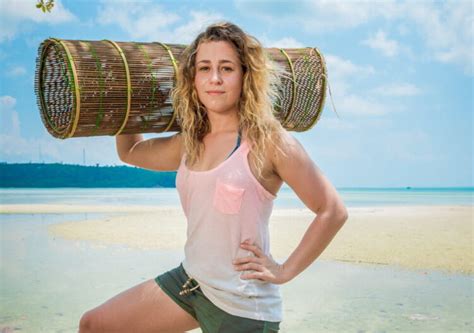 8 Hot Sexy Candice Boisson Bikini Pics