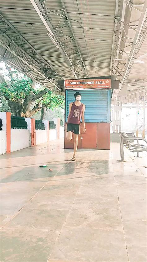 Sborrata Gay Indiano Sexy Sulla Piattaforma Della Stazione XHamster