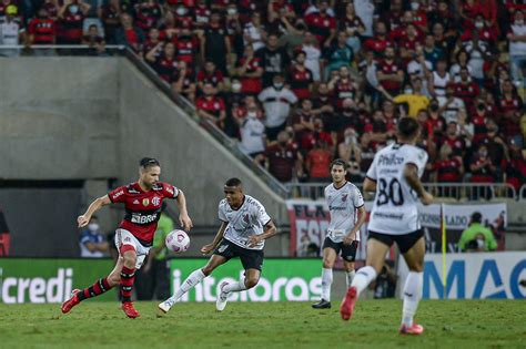 Flamengo perde para o Athletico PR no Maracanã e é eliminado da Copa do