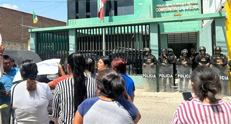 Fiscal Pide 9 Meses De Prisión Para Cuatro Policías Implicados En