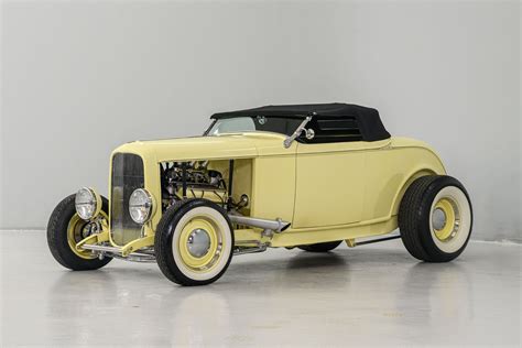 1932 Ford Highboy Classic Collector Cars