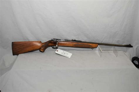 Winchester Model 75 22 Lr Cal Mag Fed Bolt Action Rifle W 24 Bbl [ Blued Finish Starting To Fade