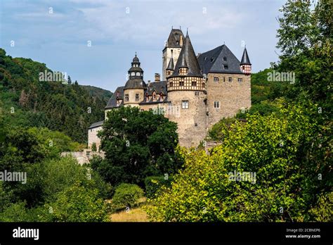 Bürresheim castle hi-res stock photography and images - Alamy