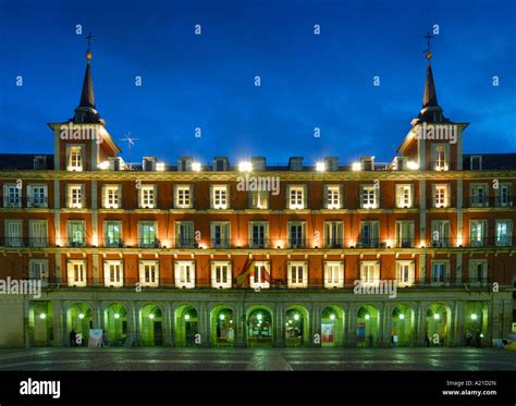 Madrid Plaza Mayor Madrid Spain Stock Photo Alamy