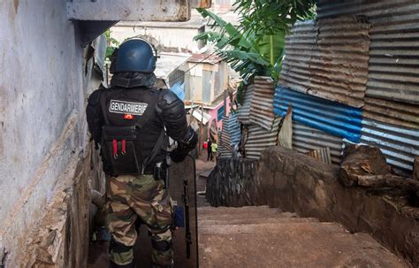 Opération Wuambushu à Mayotte Feu vert à un important décasage et