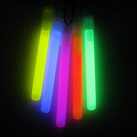 4 Glow Sticks Glo Sticks Uk