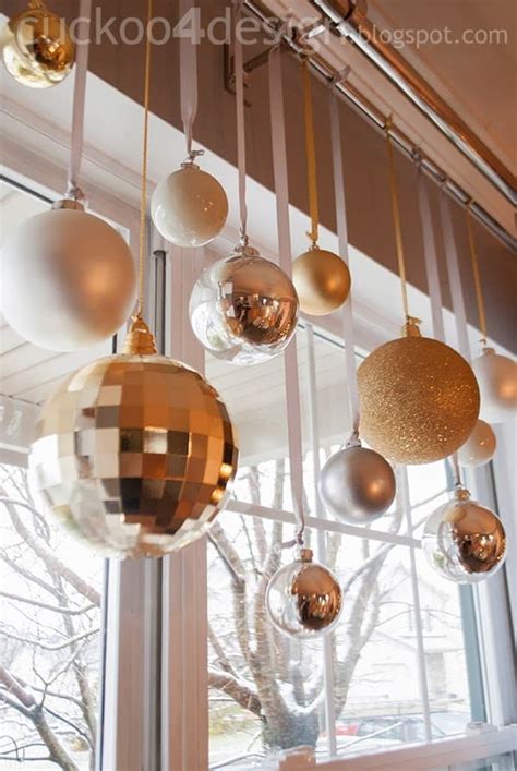 25 Diy Gold Christmas Decor Projects That Will Bring Glam To The Holidays