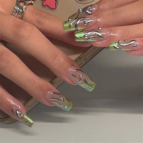 Faça uma renda de 2 mil a 5 reais designer de unhas Manicura de