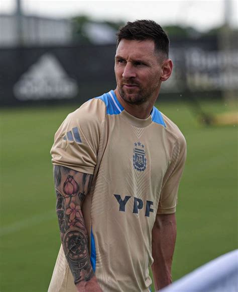 Lionel Messi Revel A Qu Compa Ero De La Selecci N Dejar A Al Cuidado