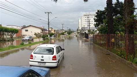 Agora Fortes Chuvas Causam Alagamentos E Estragos Em Lages Veja As