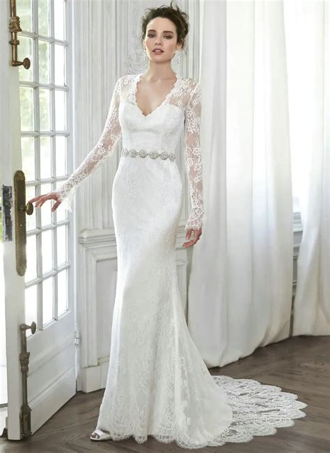 Long Sleeve Sheath Lace Wedding Dresses 2017 V Neck Applique Beading