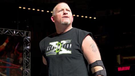 Road Dogg dice que esta ex estrella de la WWE podría trabajar duro