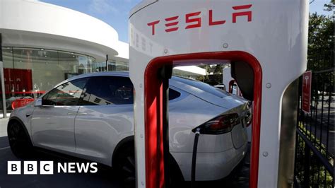 Tesla In Fatal California Crash Was In Autopilot Bbc News