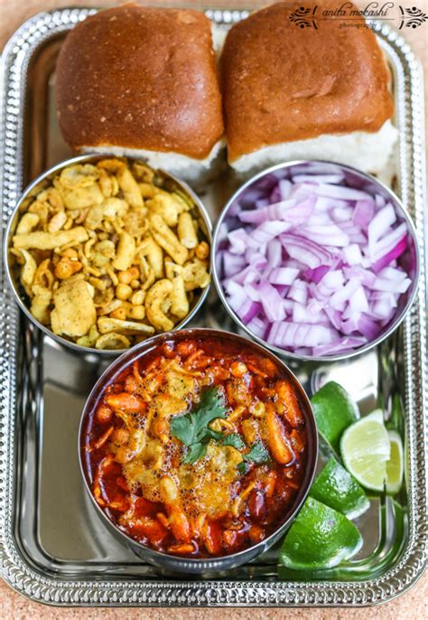 Misal Pav Recipe – Crave Cook Click