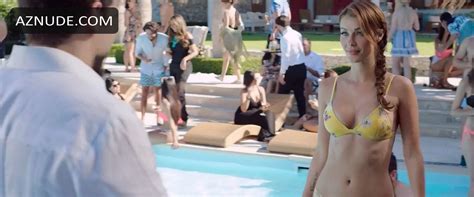 En Altamar Nude Scenes Aznude