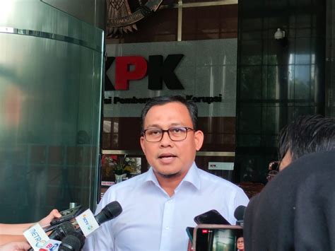 Rafael Alun Dicecar KPK Soal 70 Tas Mewah Hingga Safe Deposit Box