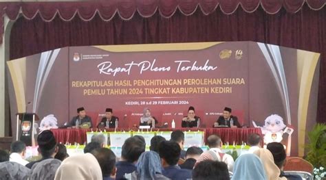 Kpu Kabupaten Kediri Gelar Rapat Pleno Rekapitulasi Penghitungan Suara