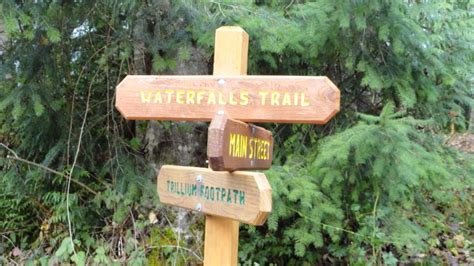 38 Awesome Walking Trail Signs Images