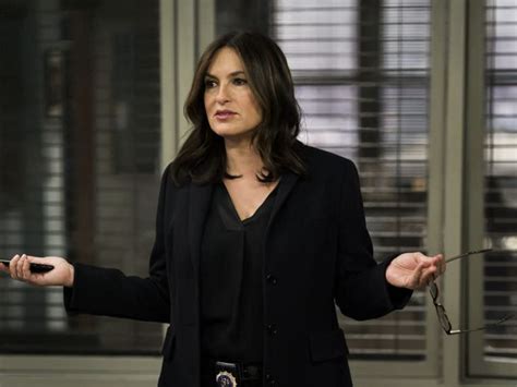 What Time Will Law And Order Svu Season 24 Episode 21 Air On Nbc Details