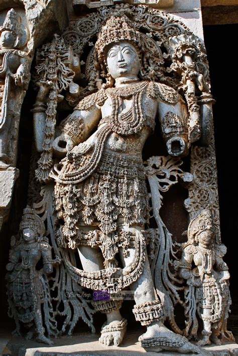 Hoysaleshwara temple Sculptures and Doorways - Voyage 361