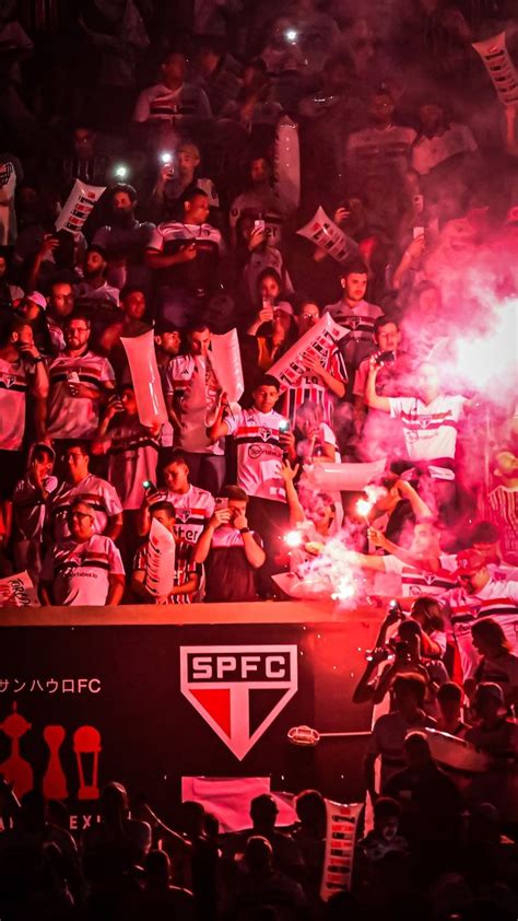 Torcida Que Conduz Independente Tricolor Imagens Spfc Spfc