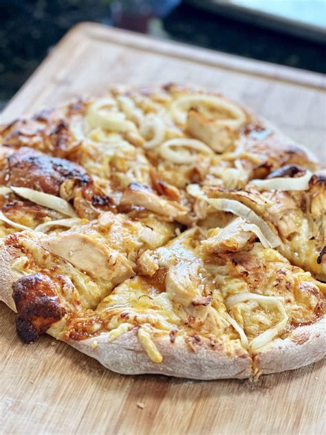 Bbq Chicken Pizza With Caramel Bbq Sauce Cooking With Chef Bryan