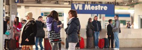 Connection between Venice Airport to Venezia Mestre Railway Station