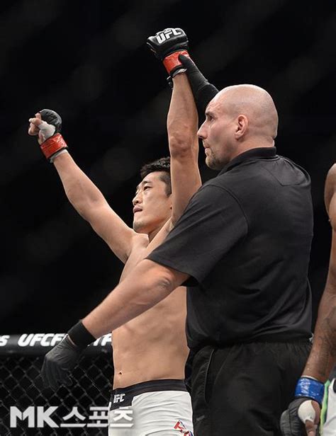 Ufc 대권 꿈 김동현 맥그리거 동료 대신 매그니 선택 Mk스포츠