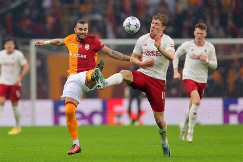 Hasil Galatasaray Vs Manchester United Skor 3 3