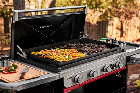 Ces 2024 Weber Fait Monter La Chaleur Dun Cran Avec Ses Nouveaux Bbq