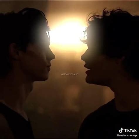 Pin en ships Gay lindo Pareja estética Parejas lindas