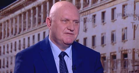Цоков пред bTV: Учениците ще отсъстват до 15 дни с бележка от родител ...