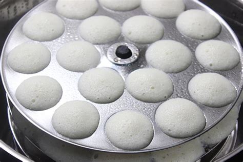 Receta de idli sambar Cómo hacer idli sambar Tiffin sambar ISNCA