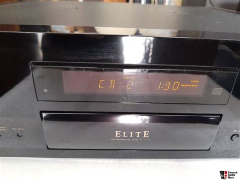 Pioneer ELITE DV 09 Top Of The Line DVD CD Player With Remote Control