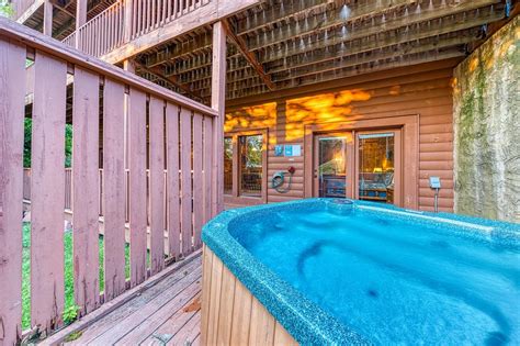 Spacious Cabin W Private Hot Tub Game Room Shared Seasonal Pool Updated 2021 Tripadvisor