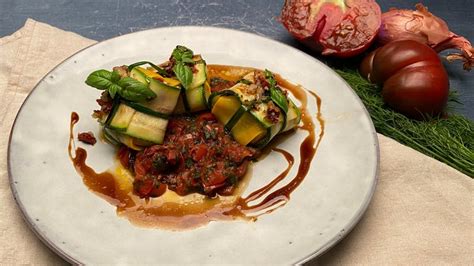 Zucchinip Ckchen Mit Tomatensalsa Rezepte Kaffee Oder Tee Tv