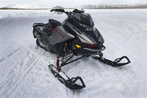 2023 Ski Doo G5 Renegade XRS 850 Detailed Overview Supertrax Online