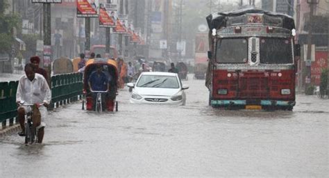 Gear Up For A Wet Weekend As Rain Brings Down Temperature In Punjab